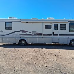 1999 Winnebago Freightliner