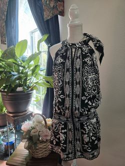 Black & White Floral Halter Neck Top
