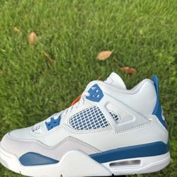 Jordan 4