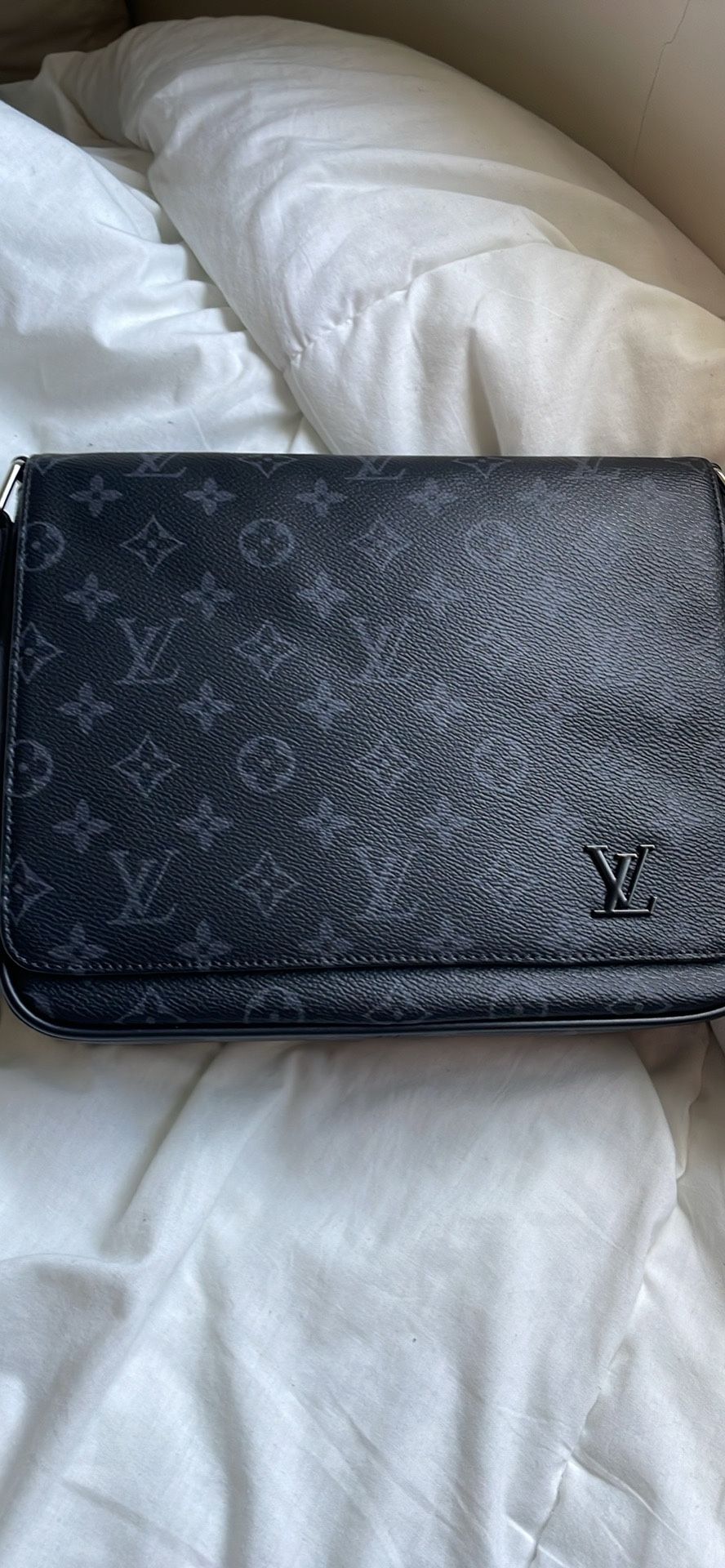 mens lv messenger bag