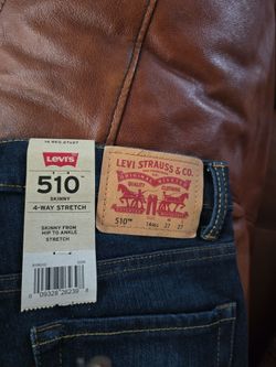 Brand New Levi 510 skinny 4 way stretch
