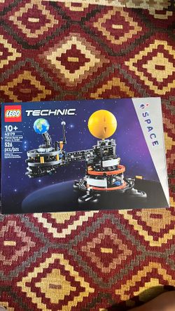 Sealed LEGO Sun, Earth, Moon Set