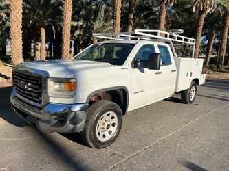 2015 GMC Sierra 2500HD Utility Work Truck