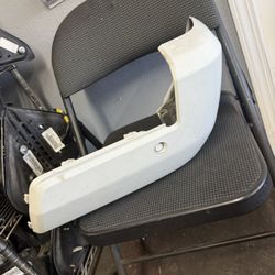 2024 Nissan Frontier Rear Bumper Corner Passenger Side 