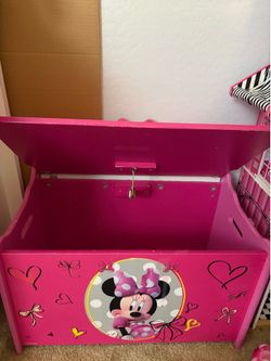 Toy chest
