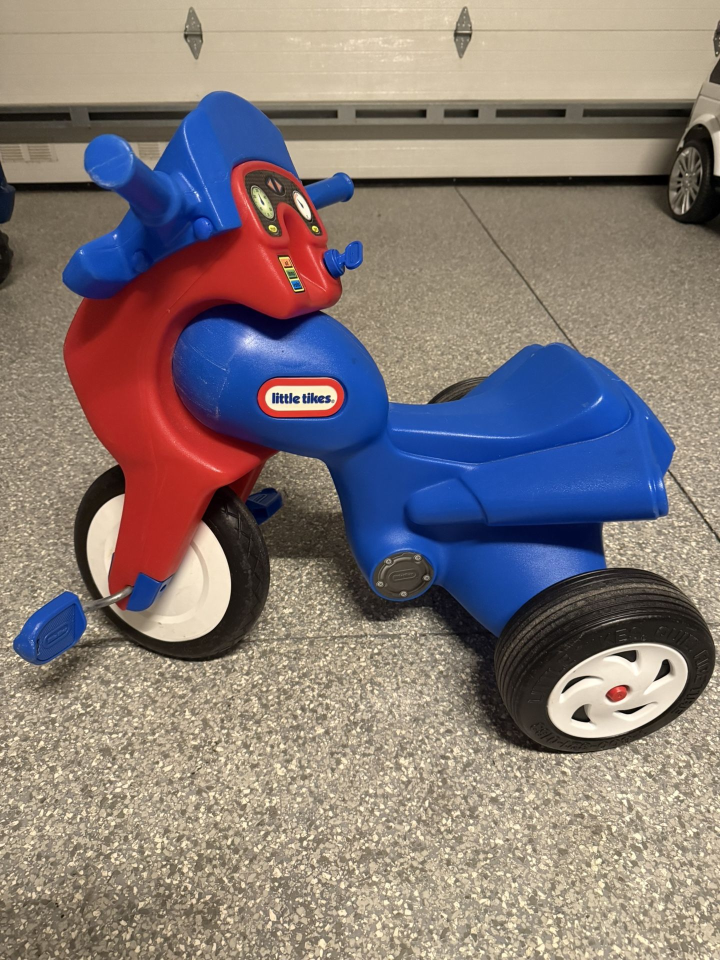Kids Fisher Price Motorcycle