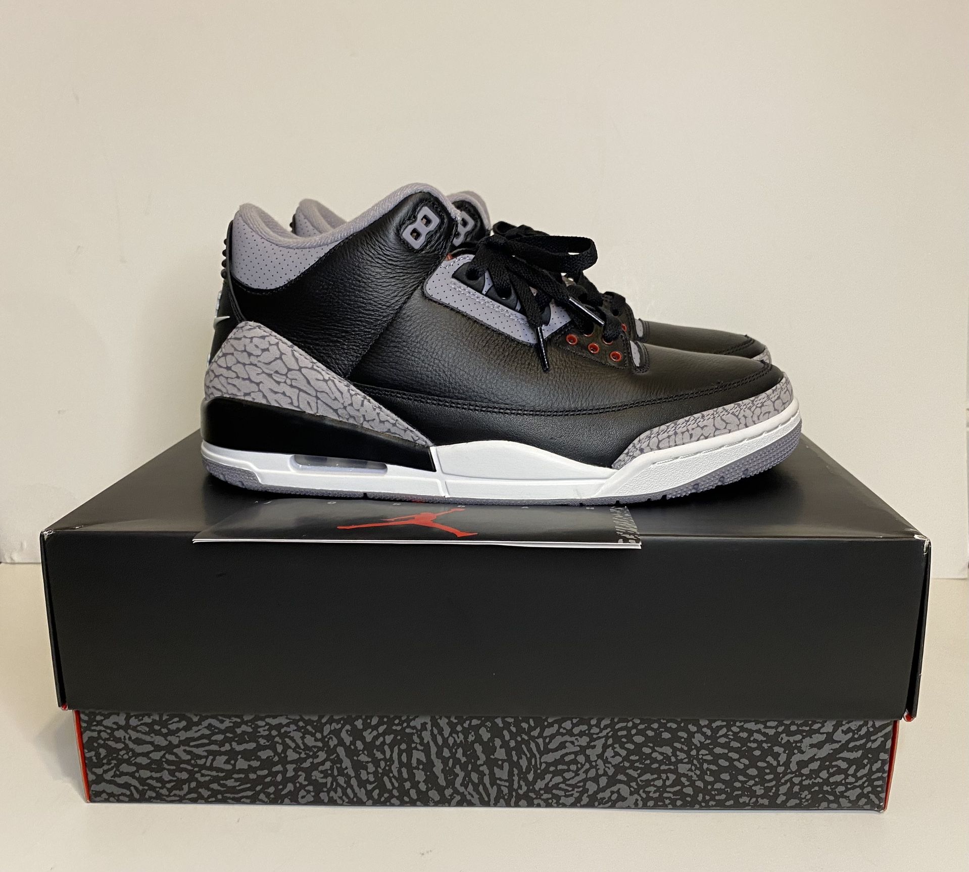 AIR JORDAN 3 BLACK CEMENT SZ 10.5
