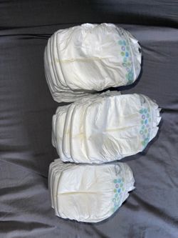 27 count newborn mama bear diapers