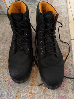 Timberland Boots (Like New) Size 11