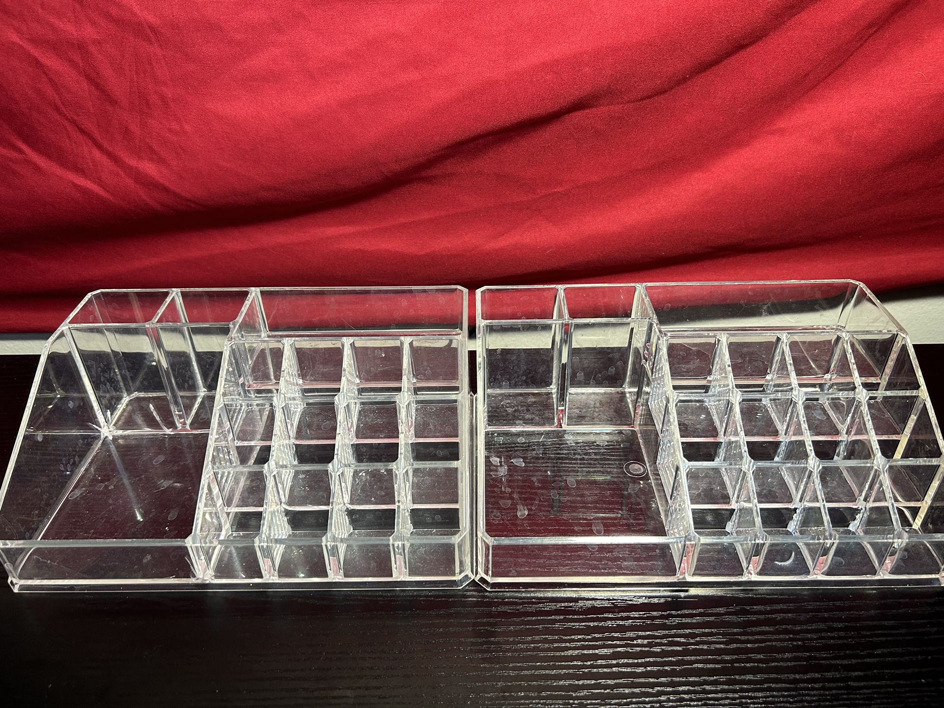 Amazon Make up Organizer set of 2 in great condition 