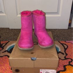 Pink Uggs 