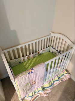 Crib & Brand new Mattress