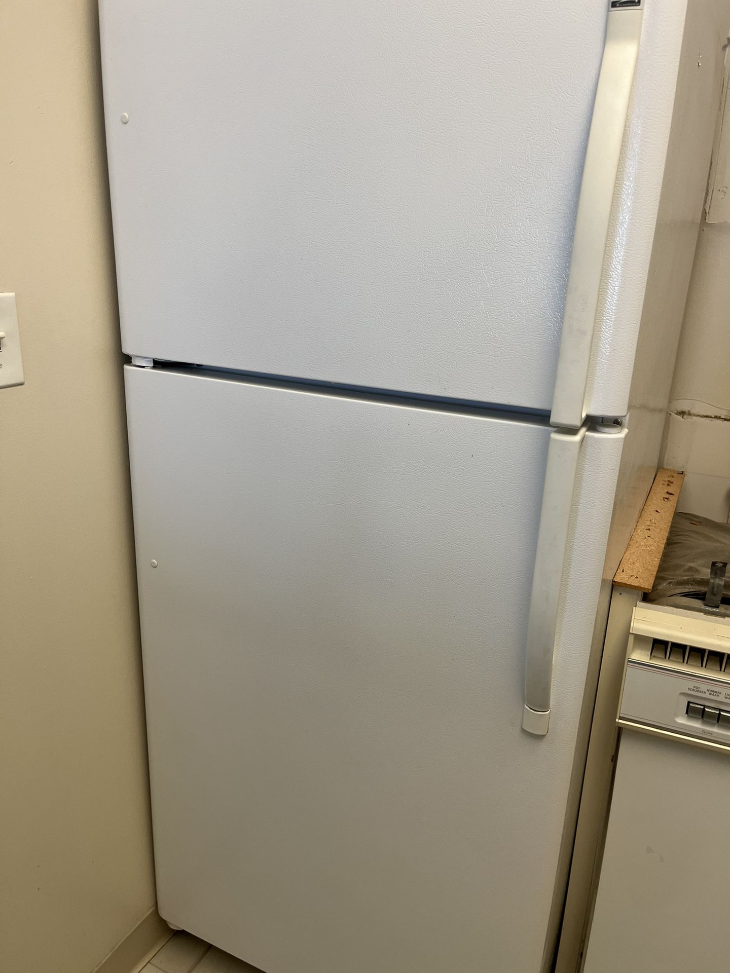 Refrigerator