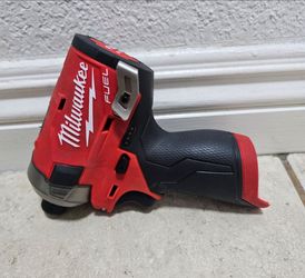 M12 surge impact drill