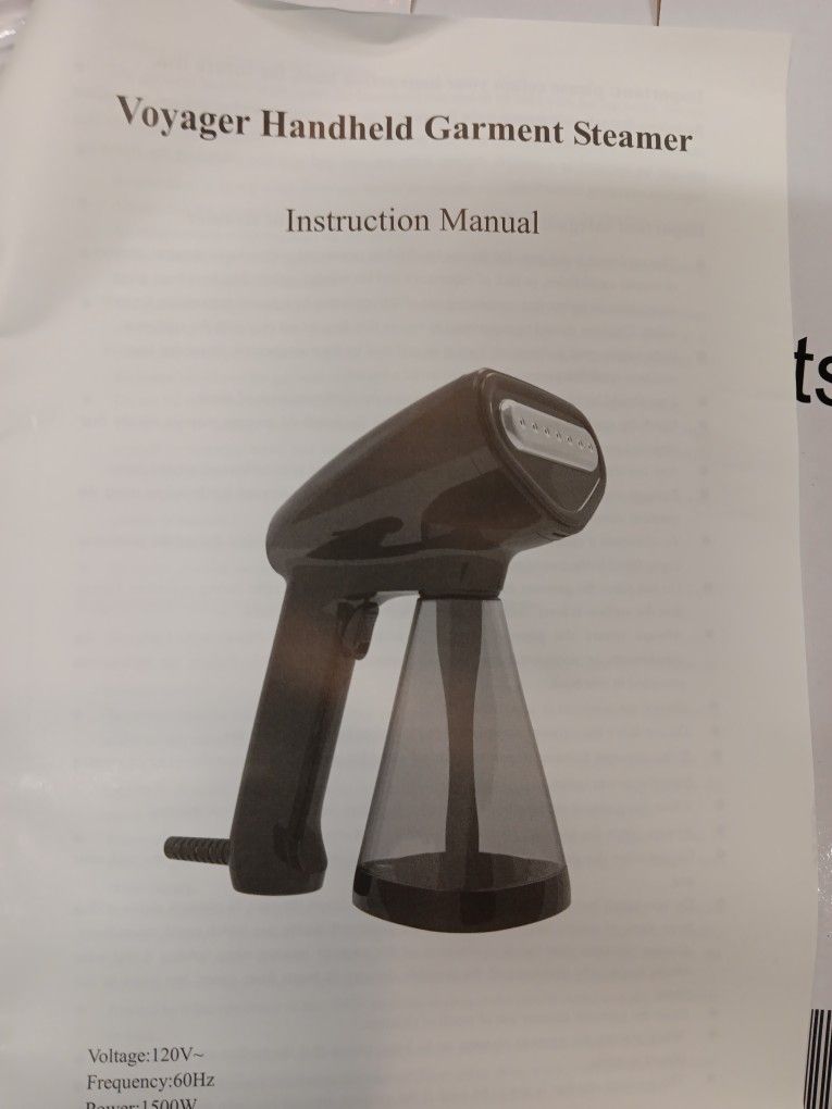 Voyager Handheld Garment Steamer