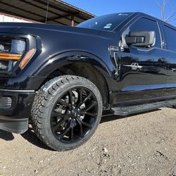 New 22” Black Ford Limited Wheels And All Terrain Tires 22 F150 Expedition Rims Factory original Platinum Lariat Stock Rines Negros 6x135 Bolt pattern