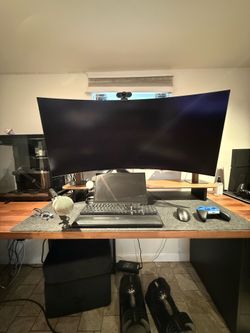 LG 45 INCH 3440x1440P 240 HERTZ