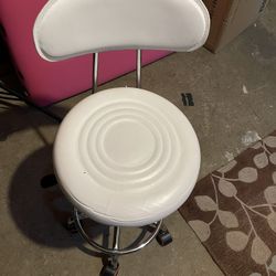Small White Stool / Chair 