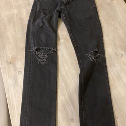 Mens distressed Levi Black Jeans 29x32