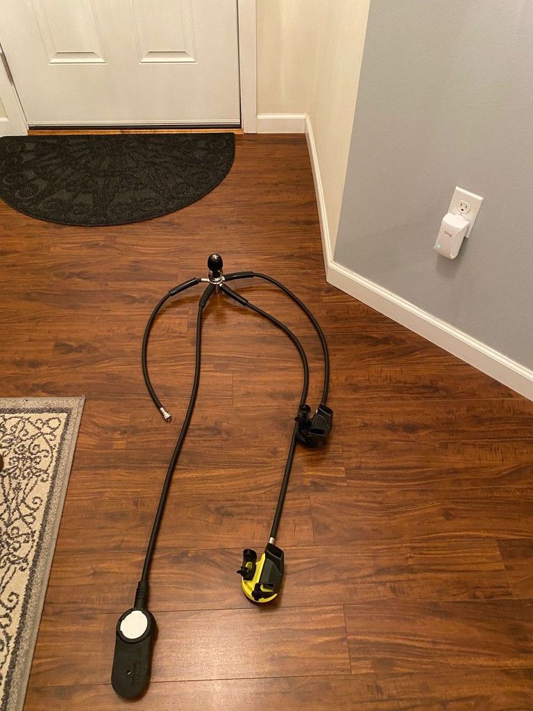 US Divers Scuba Regulator 1st stage - Aquarius Primary & Octo Alternate, SPG & depth gauge $180 OBO