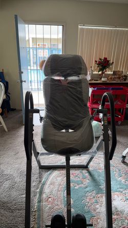 Innova Inversion Table