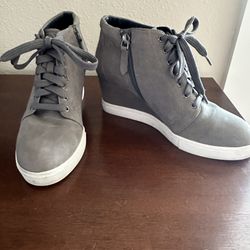 Caslon Grey Leather Lace/Zip up Wedge Heel-Women’s 7.5 