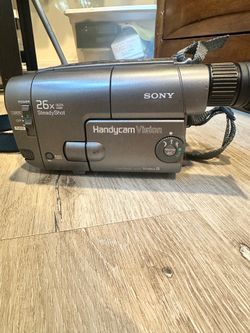 Sony Handycam Vision camcorder Camera 26x steady shot zoom CCD-TRV22 NTSC Video 8