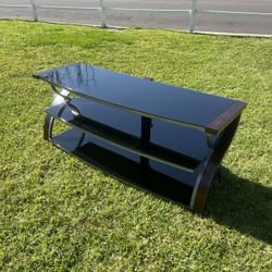 Like New Tv Stand / Best Buy Tv Stand 