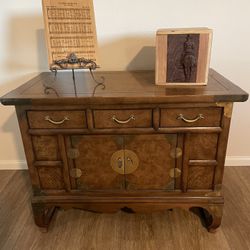 Credenza 