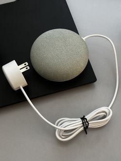Google Home Mini (1st Generation)