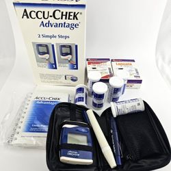 Free Accu-chek Monitor - Older Set (NE Lake Stevens / Granite Falls)