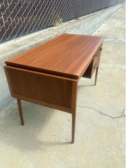 Mid century walnut desk (Lane)