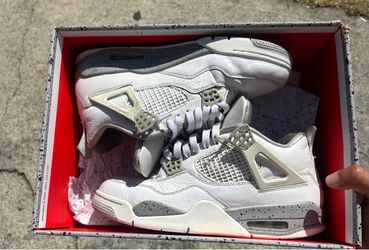 Jordan 4 Oreo Size 8.5
