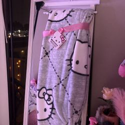 Hello Kitty Blanket 