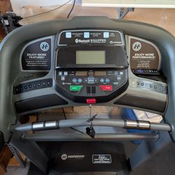 Treadmill 