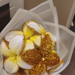 Golden Fuzzy Flowers 