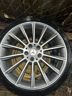 Mercedes Benz Rim/tire