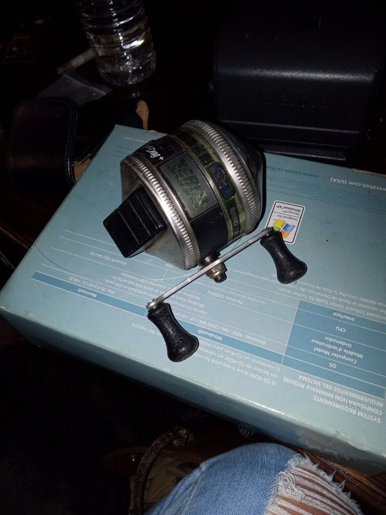 Zebco 33 Fishing Reel