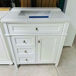 ‼️ BRAND NEW BRITTANY 30" SINGLE BATHROOM VANITY IN WHITE  $429  
