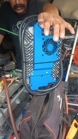 Delta-Qrc battery charger