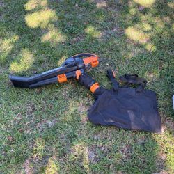 Leaf Blower/vacuum With Bag And Garbage Attachment 