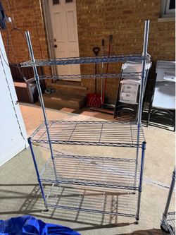 Wire shelving