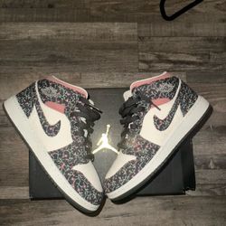 jordan 1 mid stardust