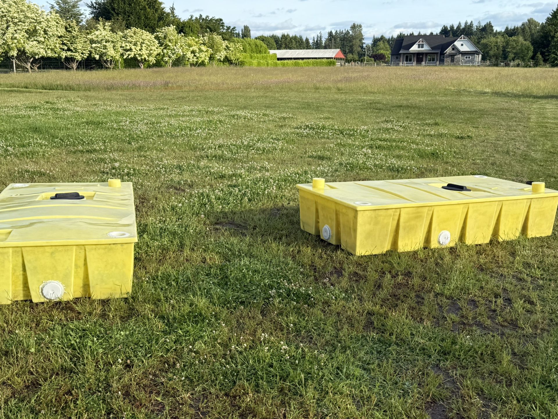 One Day, Sale 250 Gallon Exterior Septic Tanks For Rv, Tiny Home Trailers, Etc.