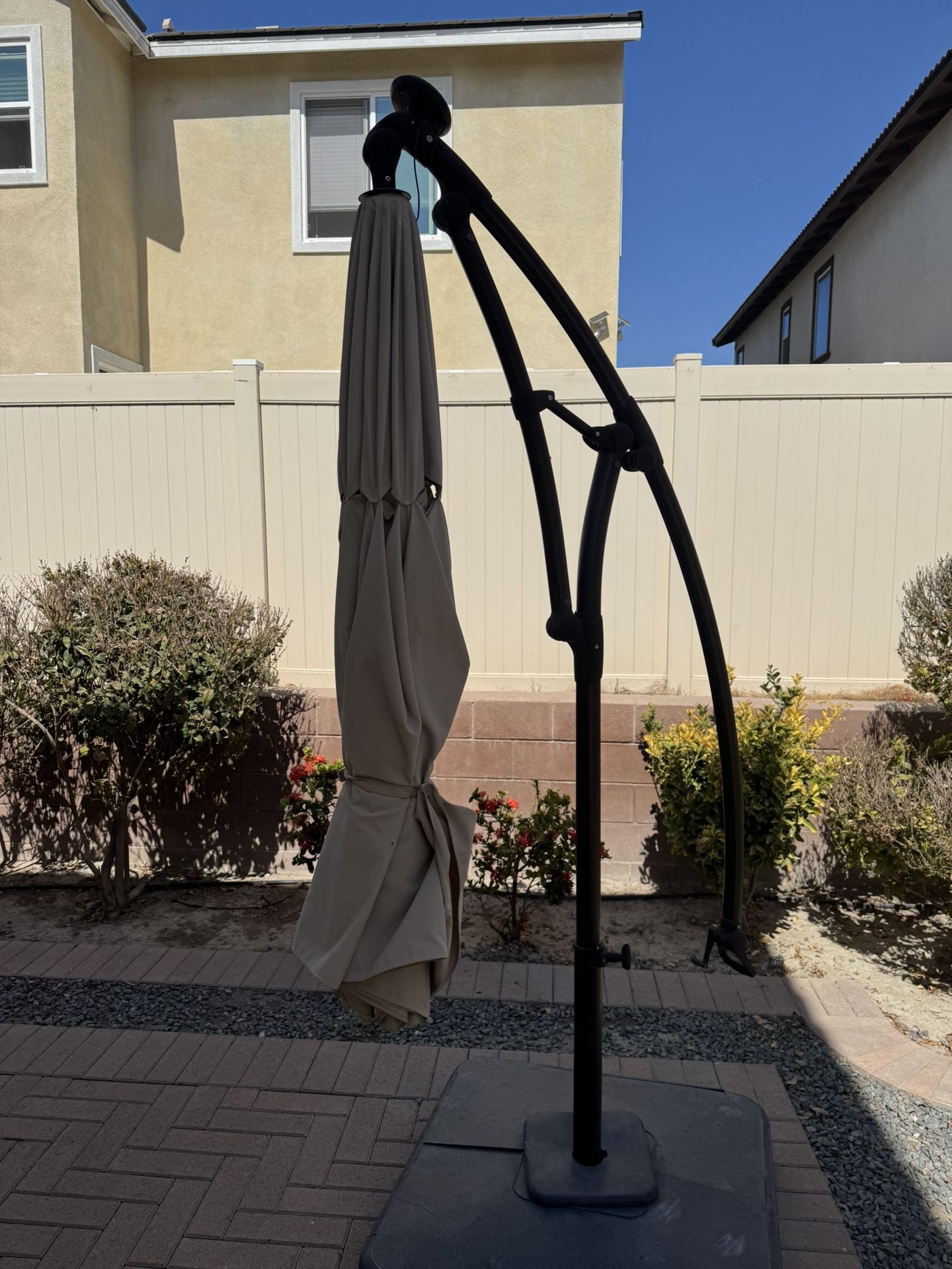Patio Umbrella Free