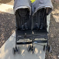 Delta Children Jeep Para/Power Glide Side-by-Side Double Stroller