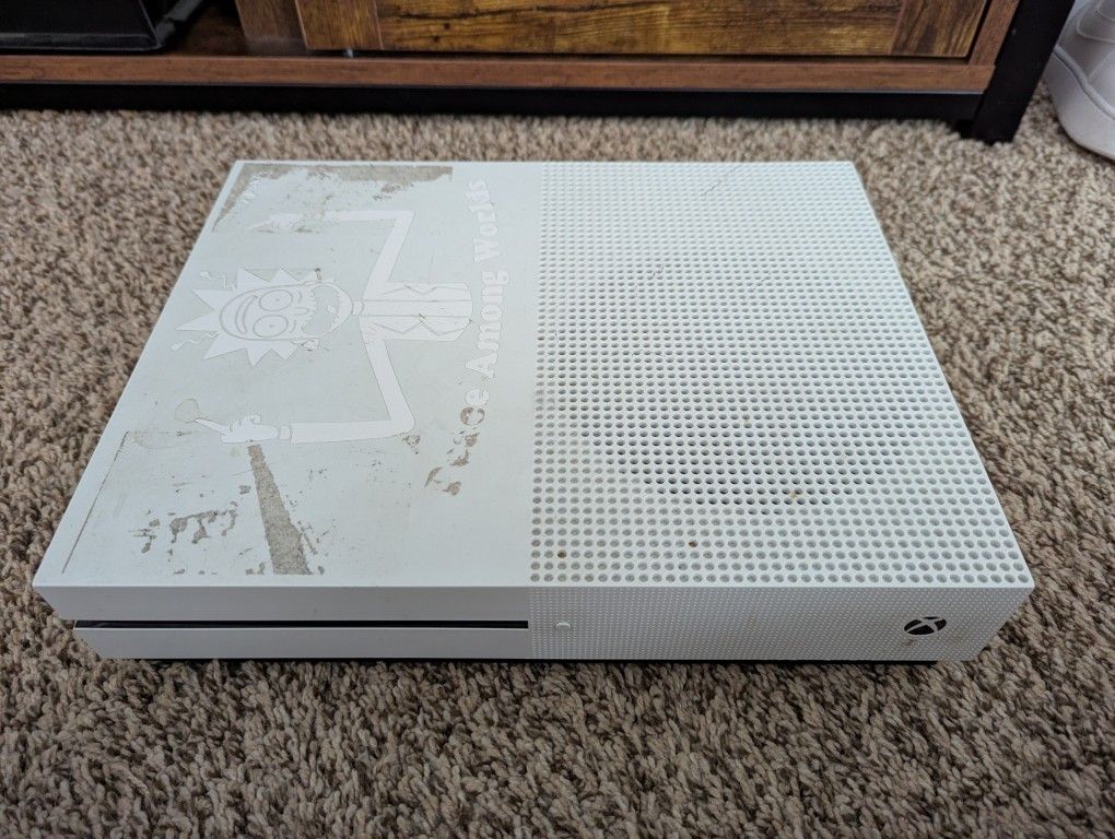 Xbox One S