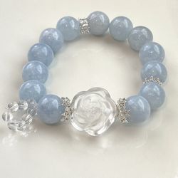 B226- Stretchable Large Aquamarine And Clear Quartz Carved Flower Bracelet