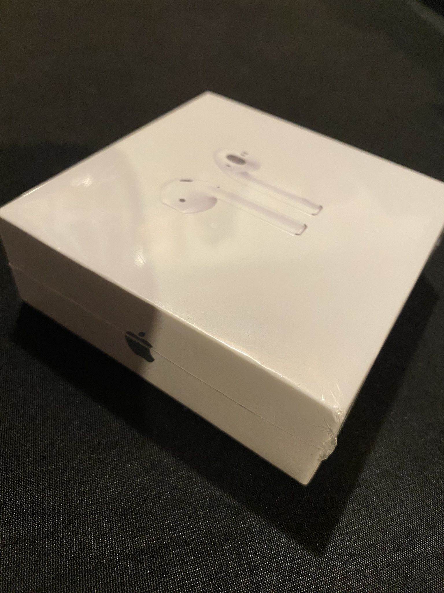 Apple AirPods 2nd Gen 