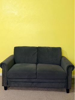 Sofa 32”x58”
